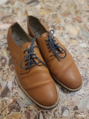 Clarks Atticus lace-up shoes used No42 beige and brown