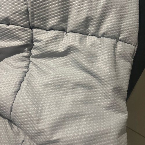 4 Seasons Quilt like new, size 1.60x2.00 m, polyester