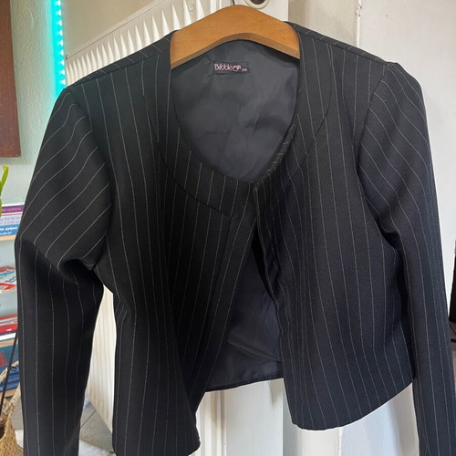 BubbleGun by Touni Black blazer with shoulder pads and pink stripes, like new, S/M