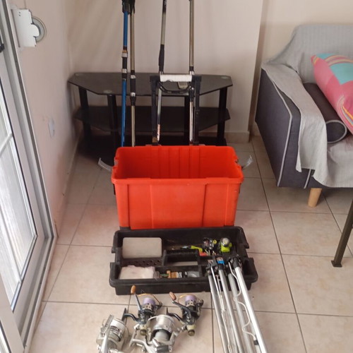 Fishing rods with 4 reels used, 4.20m, with transport box