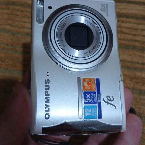 Olympus FE camera refurbished for parts, 12 megapixels