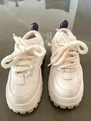 Eytys Angel sneakers like new, size 37, white patent leather