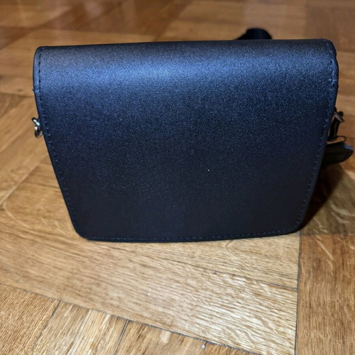 Black shoulder bag like new, can be used as handbag