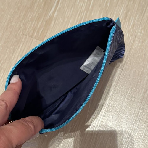 Estée Lauder Small Cosmetic Pouch New, Purple