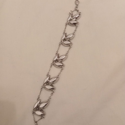 Swarovski bracelet with blue and clear crystals