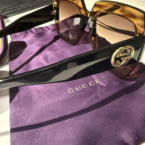 Gucci sunglasses like new, black and brown