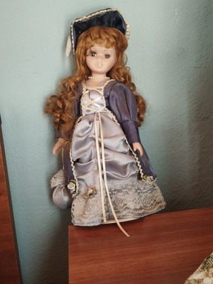 Vintage doll bibelo 30cm like new