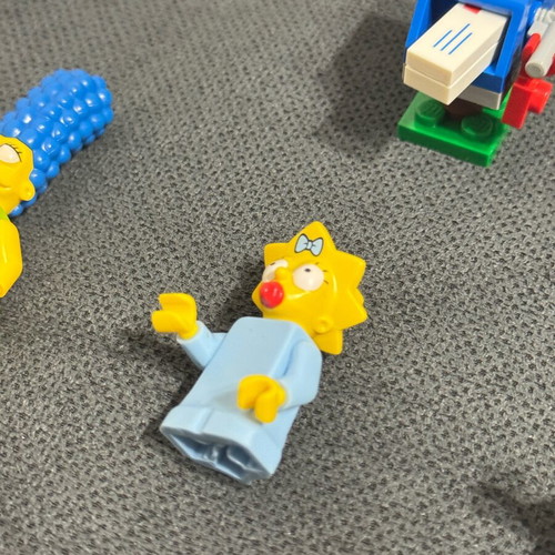 Lego Simpsons minifigures 71006 like new, house set with accessories