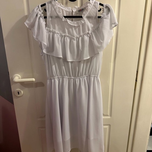 White summer dress with ruffles like new, size M\L
