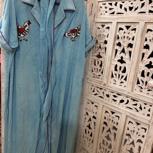 Karavan dress like new