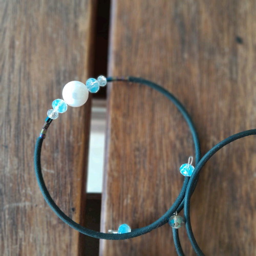 Bracelets new, pack of 3 with natural pearls
