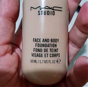 Mac face and body foundation