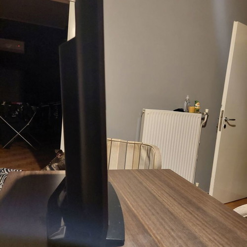 LG 22-inch TV used in excellent condition