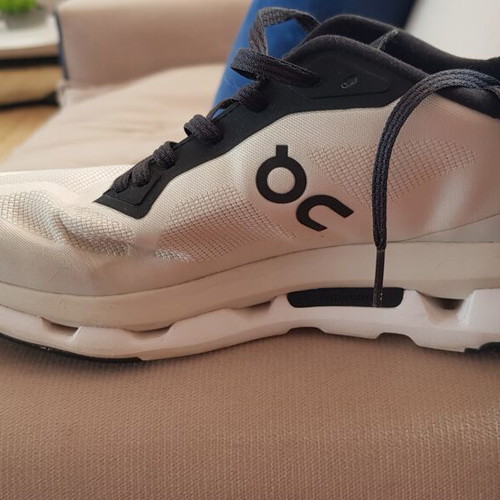 On Cloudtec Cloudzone athletic shoes like new, size 39, grey
