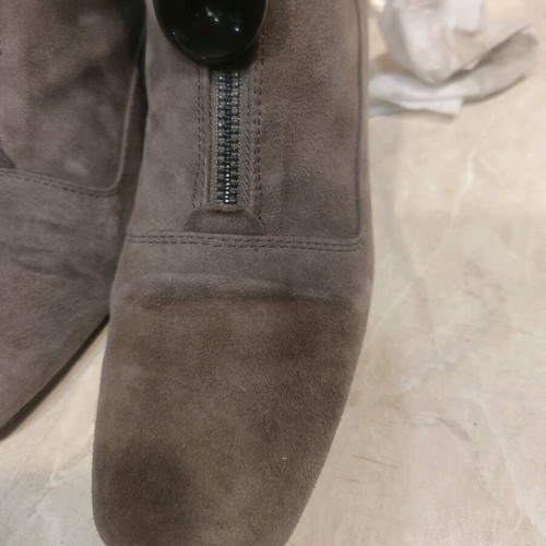 Velour Mango ankle boots used, 4 cm heel, taupe