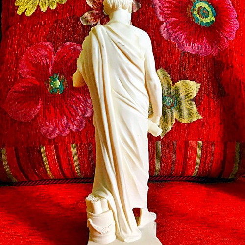 Socrates statue new, quality heavy, 30cm height, handmade
