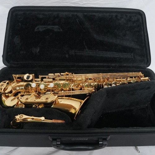 Yamaha YAS-480 alto saxophone