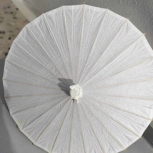 Paper umbrella made of bamboo Chinese style like new