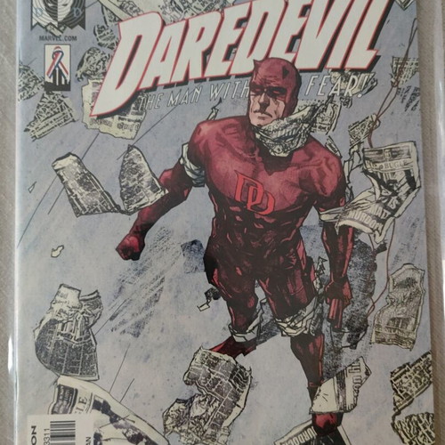 Daredevil #33 Marvel comic book mint condition