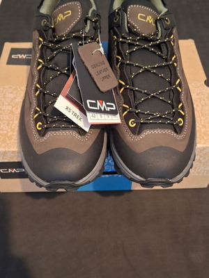 CMP Huranus Low Trekking Shoes new, waterproof, size 42
