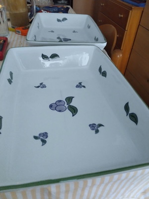 Pyrex heat-resistant ceramics new, set of two