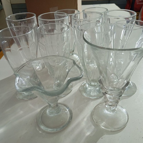 Ice cream glasses and bowls set of 12 like new, thick glass