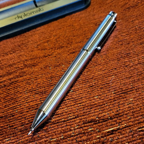 Diplomat mechanical pencil new 20 years old in excellent condition