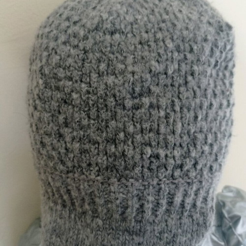 Knitted gray hat with visor used, La Redoute Collections