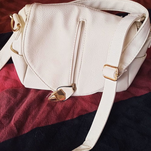 White women's shoulder bag new