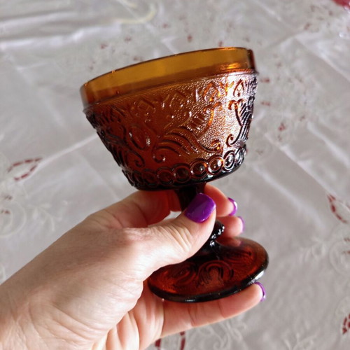 Vintage Amber glass tumbler with embossed patterns like new