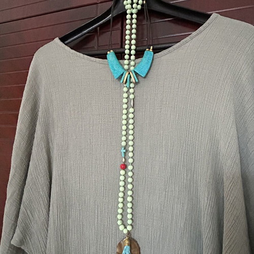 Set of 2 necklaces in turquoise colors like new