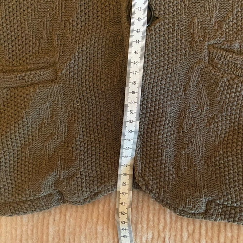 Knitted jacket like new, brown with pattern and pockets