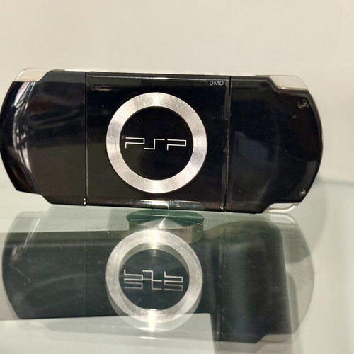 Sony PSP-2000 Slim Piano Black handheld console