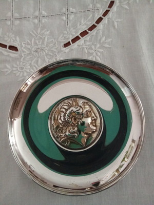 Silver-plated Lambidis plate with Alexander the Great motif, like new