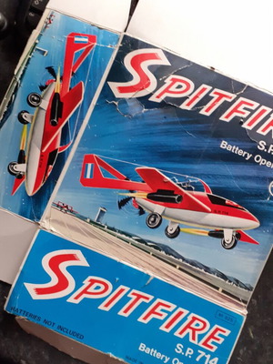 Κουτί παιχνιδιού Spitfire της Mitroplast toys ανακαινισμένο