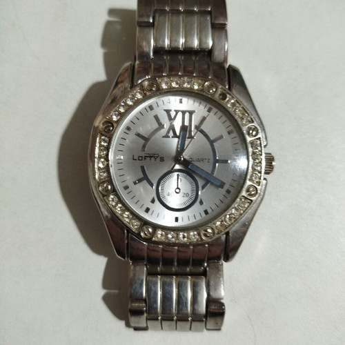 Lofty's women's watch used, needs battery