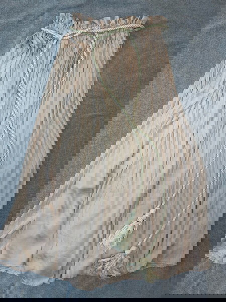 φούστα πλισέ