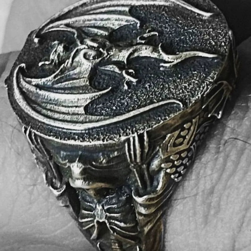 Authentic Johnny Depp Hollywood Vampires silver 925 ring like new