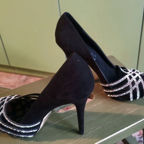 Peep toe black pumps with rhinestones, like new, size 40