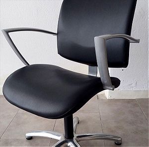 ΚΑΙΝΟΥΡΓΙΑ Καρέκλα κομμωτηρίου  της AGV mod. RIVIERA