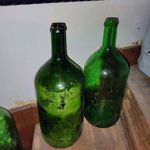 Used bottles pack of 12, old