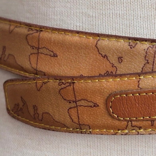 Alviero Martini 1st Class leather belt like new, size M, light brown
