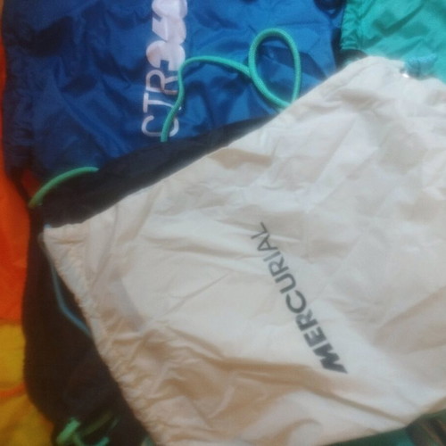 Drawstring bags in excellent condition, pack of 10, various colors