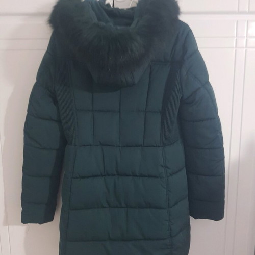Alesandra women's jacket like new, size M, green