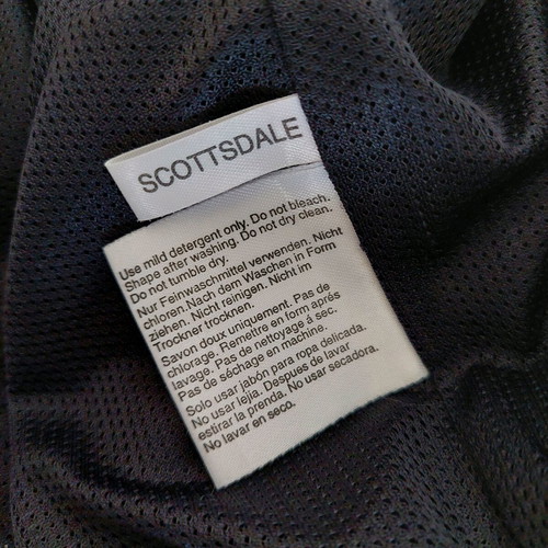 Boss Hugo Boss Golf vest black XL like new windbreaker with mesh