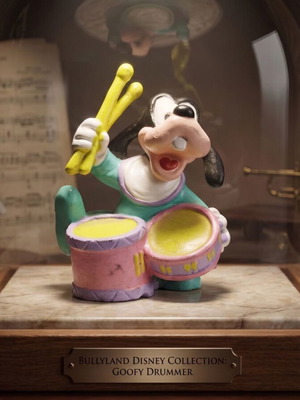 Disney Goofy Bullyland vintage figure with drums like new