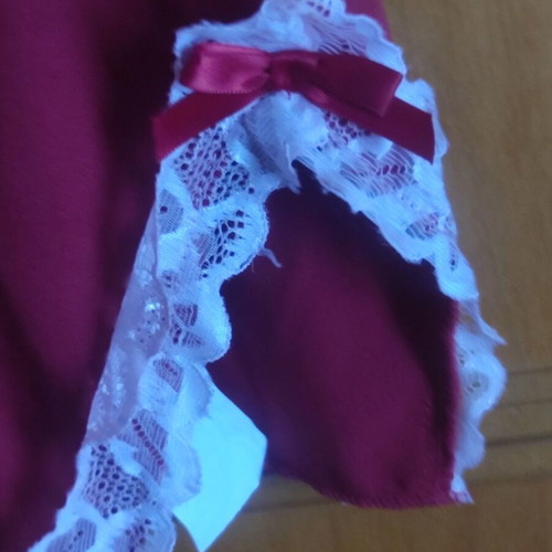Plus Size Lingerie Top XXL with White Lace and Adjustable Straps