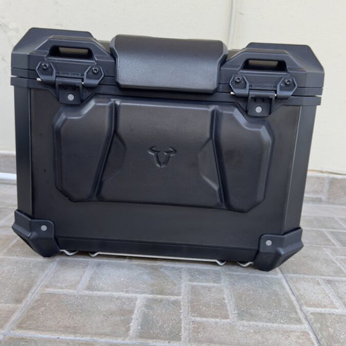 SW-Motech TRAX ADV Top Case 38L, black aluminum