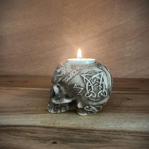 Skull candle holder for tealight candles, 7 cm height and diameter