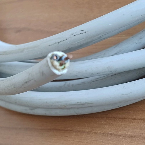Electrical cable 5.5 m used